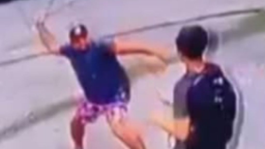 Ex-militar é denunciado pelo MP após ser filmado agredindo garoto autista de 14 anos em Manaus