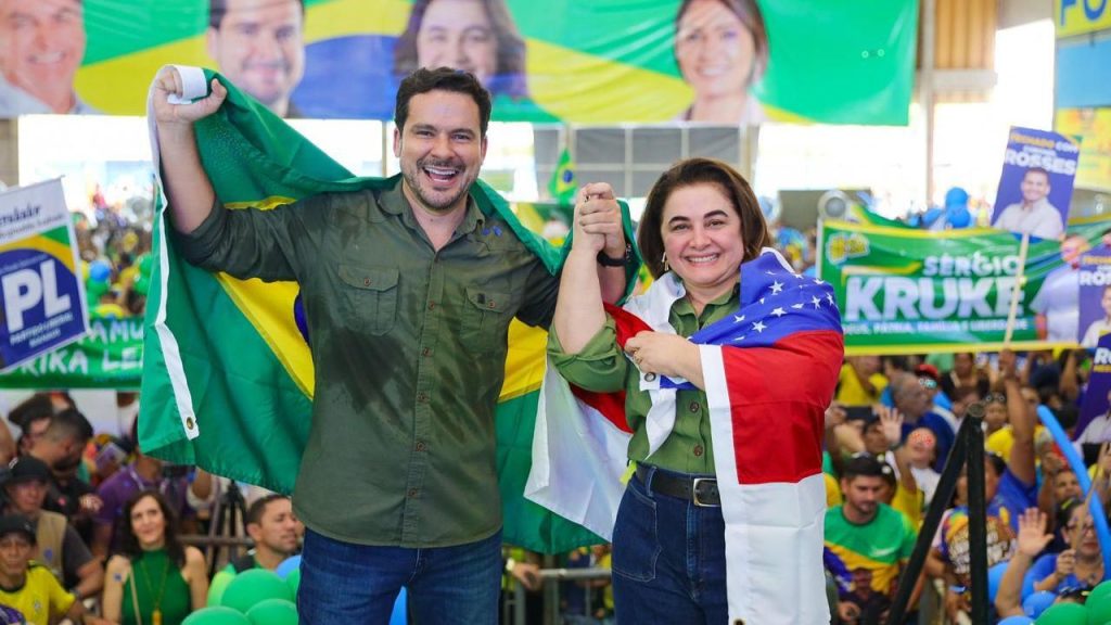 Pesquisa coloca a direita amazonense em destaque, com Capitão Alberto Neto como primeiro voto para o Senado e Professora Maria do Carmo no segundo turno das eleições de 2026