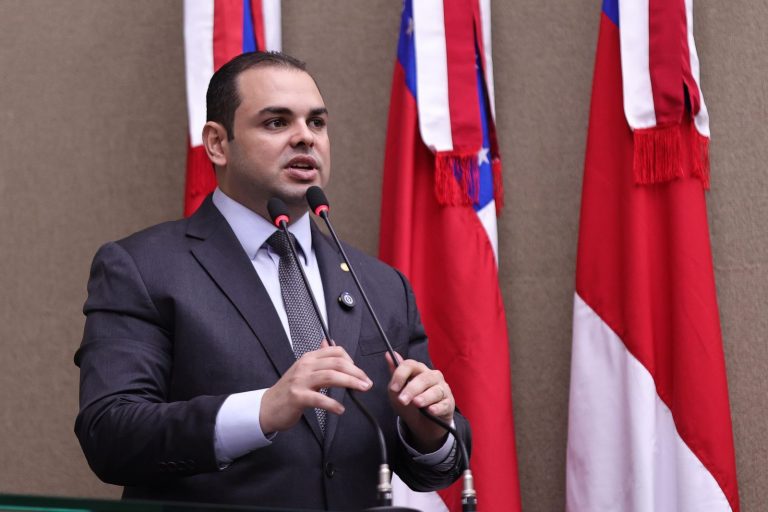 33CEC243-5278-47B5-80EA-B0F51771D737