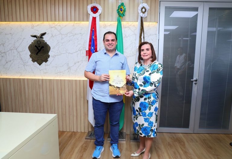 B3C0BB78-DEBD-4EA9-985A-469B993F3414