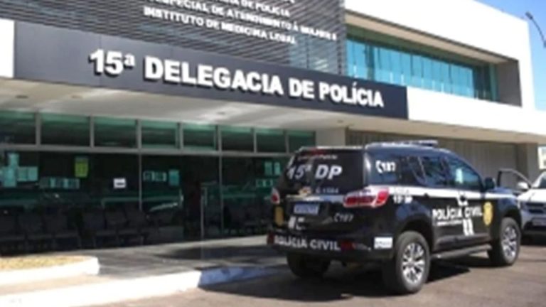 Após ser chamada de “sapo-boi”, mulher esfaqueia marido e acaba presa